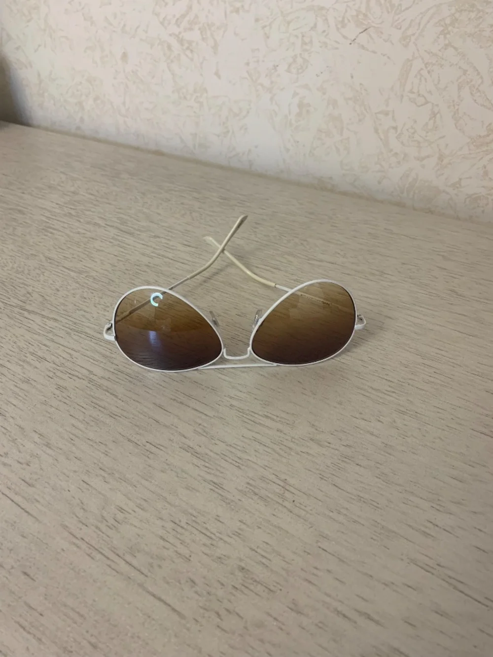 Women’s White-Framed Sunglasses